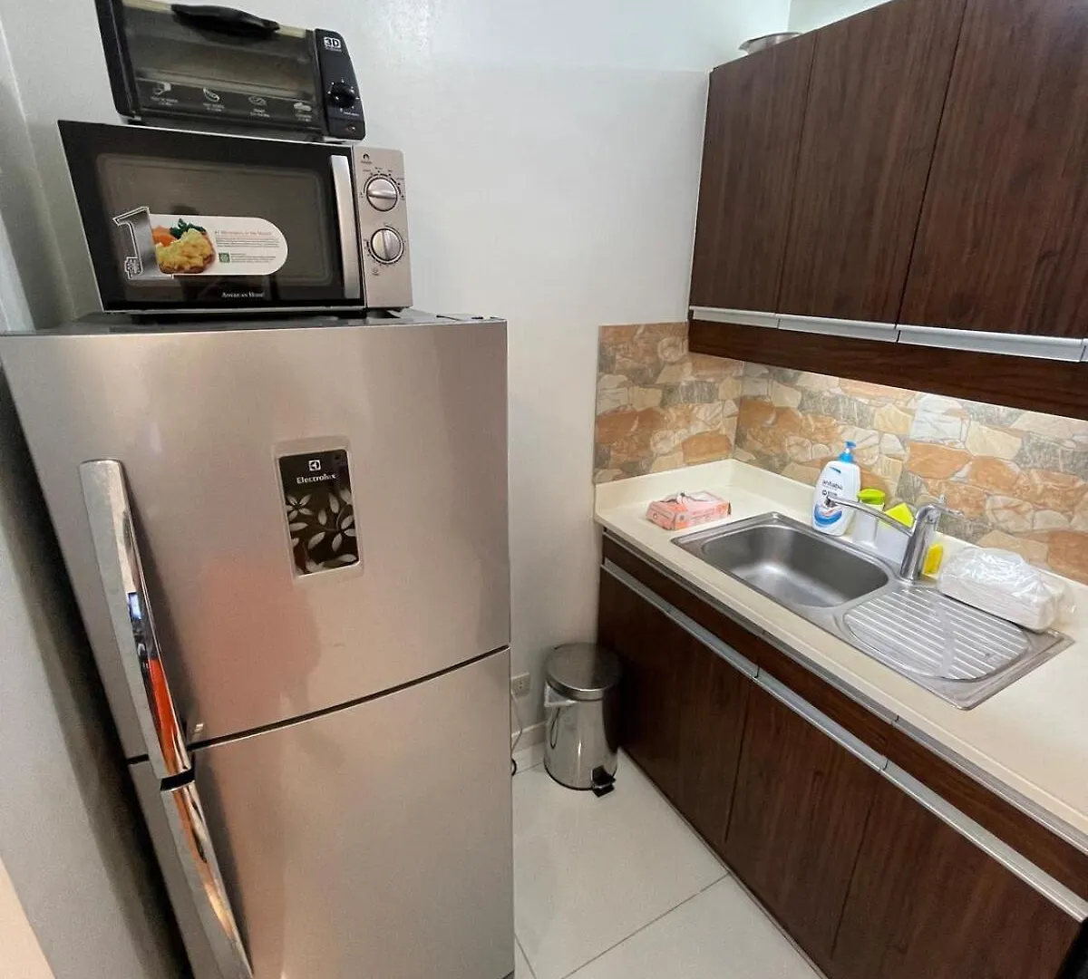 1BR Loft Unit with HUGE Balcony front of Greenbelt Manila 0*,  Philippines